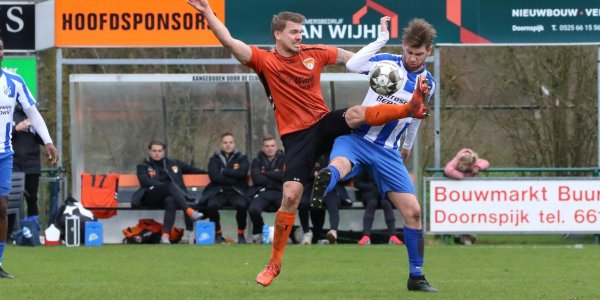 Foto: DSV met de schrik vrij tegen VEVO: 2 – 2