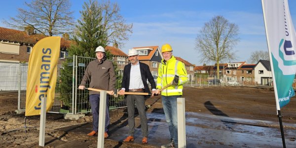 Foto: Start bouw nieuwe sociale huurwoningen aan Spronksweg–Hollanderstraat