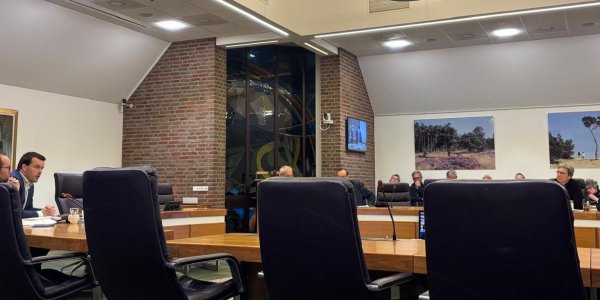 Foto: Raadsakkoord uit beeld: Nunspeet zoekt opnieuw naar een coalitie